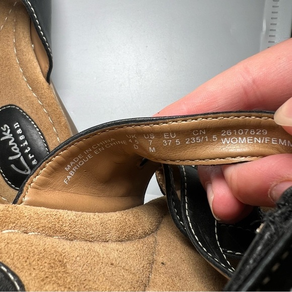 Clarks Collection Roseville Bay Slide Sandal Black Leather Sz 7 Women - Picture 2 of 3